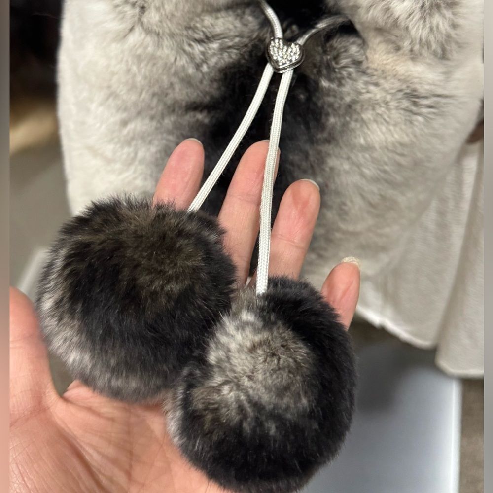 Handmade 2 Tone Real Rex Rabbit Fur Drawstring Bucket Bag,Includes 2 Straps - Picture 14 of 15